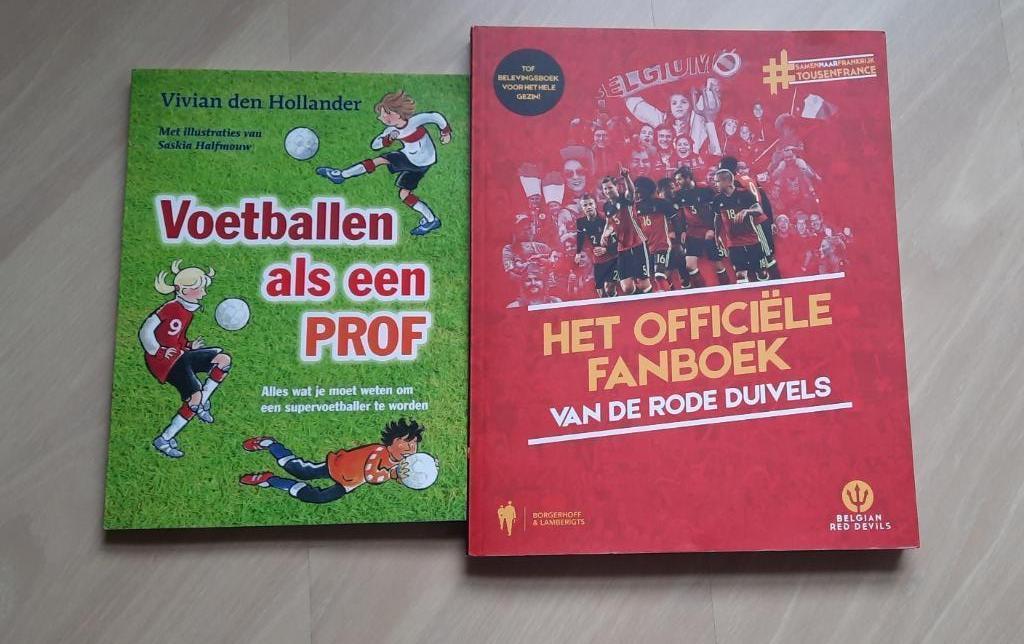 Voetbalboeken, Ophalen of Verzenden, Gelezen