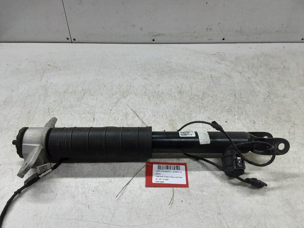 AMORTISSEUR ARRIÈRE DROIT Jeep Grand Cherokee L (WL), Jeep, Mevr. I. Hauben, Utilisé, Rue de l'Espoir 34 34
4030  GRIVEGNÉE, BE