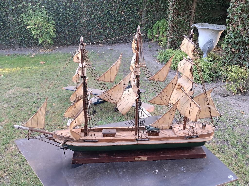 gros bateau, Enlèvement