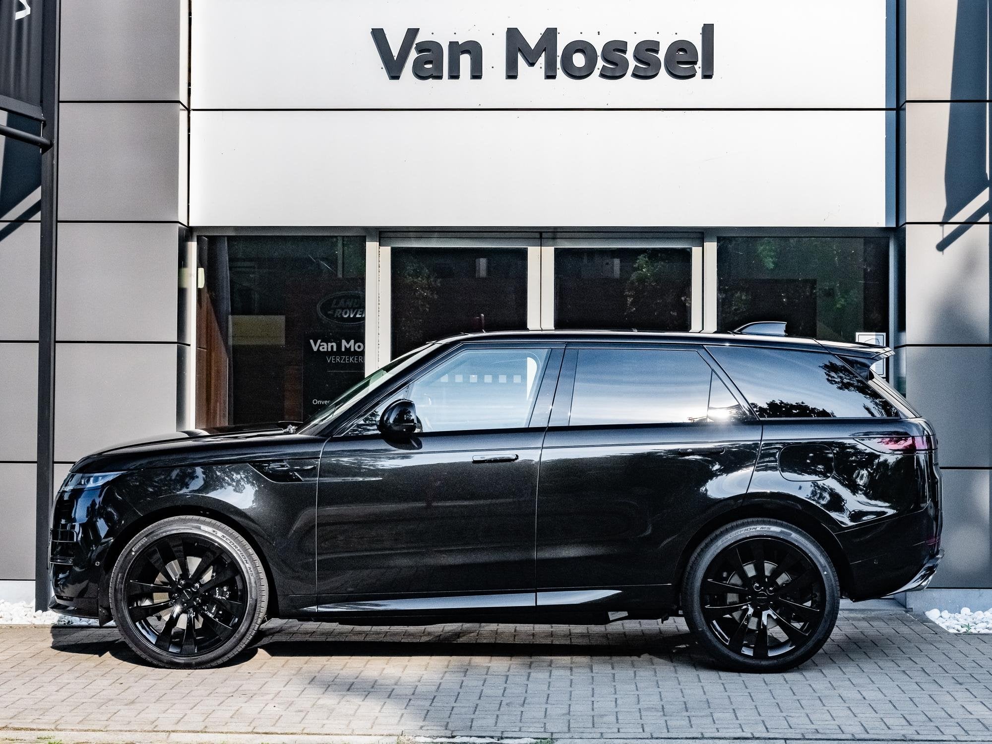 Land Rover Range Rover Sport P460e Dynamic SE AWD Auto. 26MY, Auto's, Automaat, 460 pk, 338 kW, Zwart