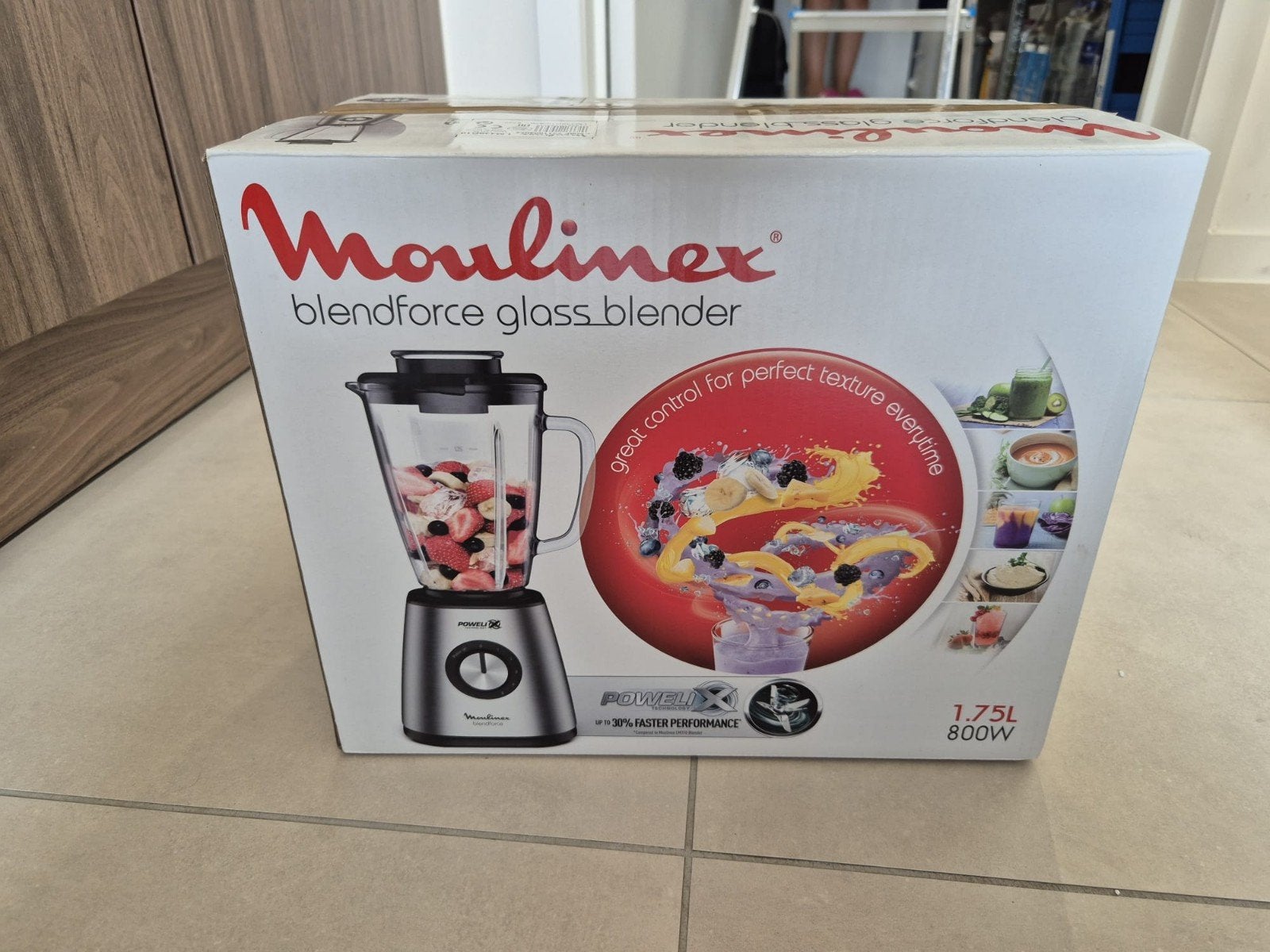 Moulinex blender, Enlèvement