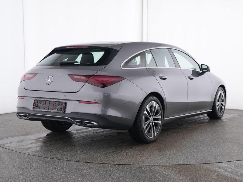 Mercedes-Benz CLA-Klasse 180 Shooting Brake Luxury Line | Le, Auto's, CLA, Stof, Gebruikt, 4 cilinders