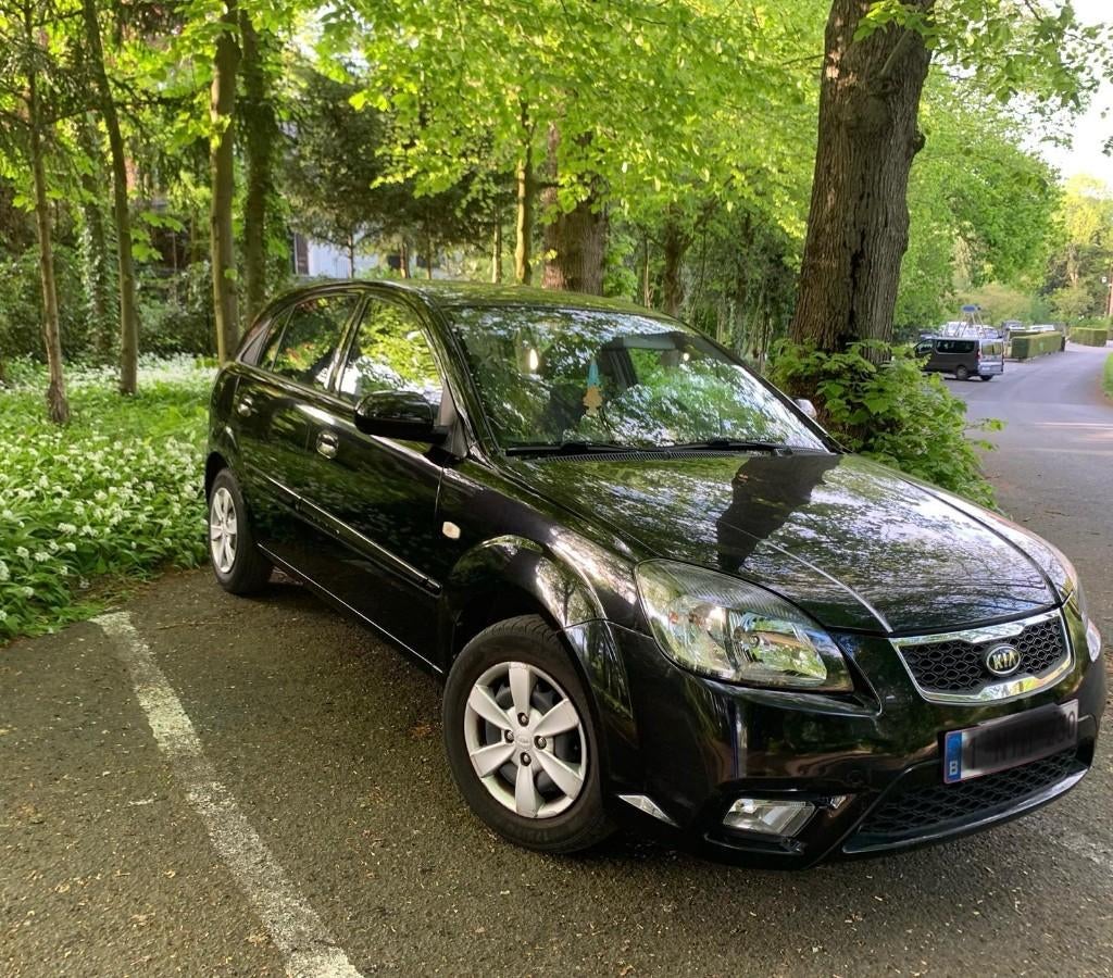 Kia Rio Easy, Auto's, 4 cilinders, Zwart, Particulier, Rio