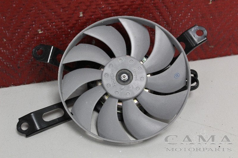 VENTILATOR Yamaha MT 10 2016-2021 (MT10 RN458 B67), Motoren, Yamaha Motor Europe N.V., Gebruikt, Customersupport@yamaha-motor.co.uk