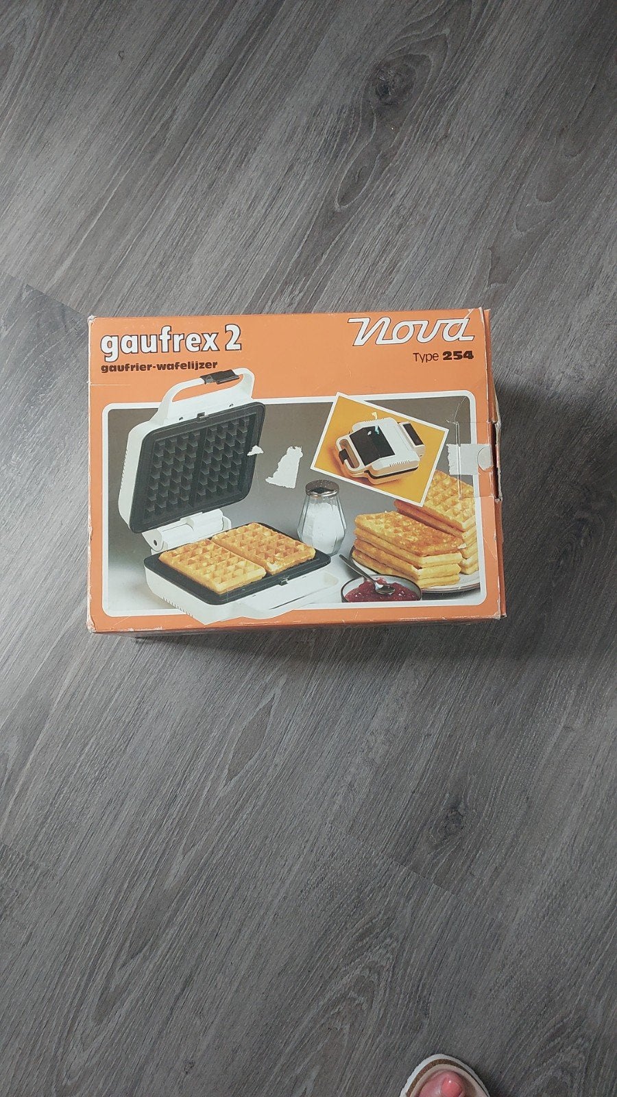 Gaufrier, Nova, Enlèvement