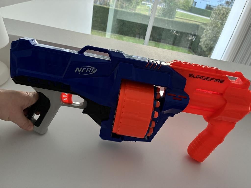 NERF N-Strike Elite SurgeFire, Kinderen en Baby's, Speelgoed | Buiten | Actiespeelgoed, Ophalen of Verzenden, Zo goed als nieuw