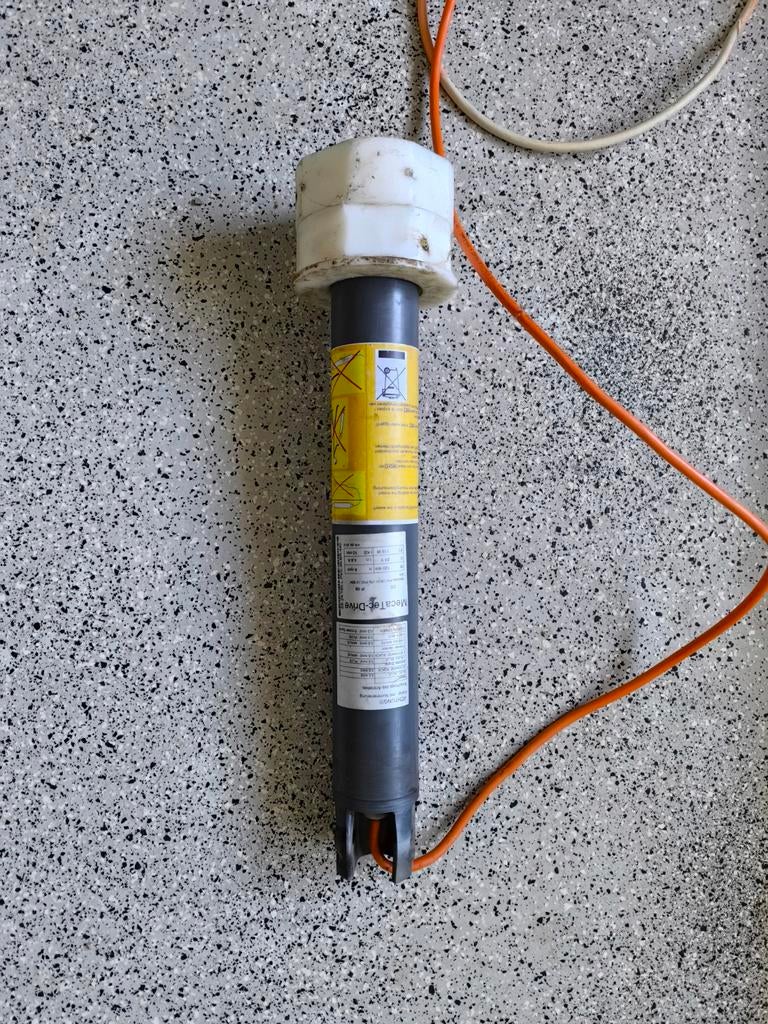 MOTEUR DE VOLET DE PISCINE MECATEC, Enlèvement