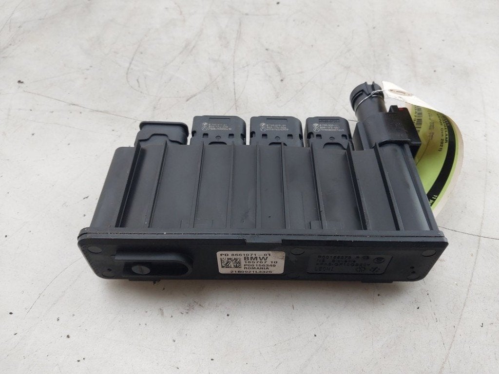 SPANNINGSREGELAAR BMW 1 serie (F40) (01-2019/-), Gebruikt, BMW, Petuelring 130
80809  München, DE, Bayerische Motoren Werke AG