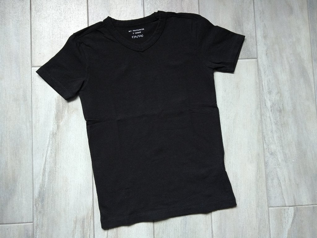 ★ M134/140 - T-Shirt zwart, Enfants & Bébés, Vêtements enfant | Taille 134, Enlèvement ou Envoi, Comme neuf, Garçon, Chemise ou À manches longues