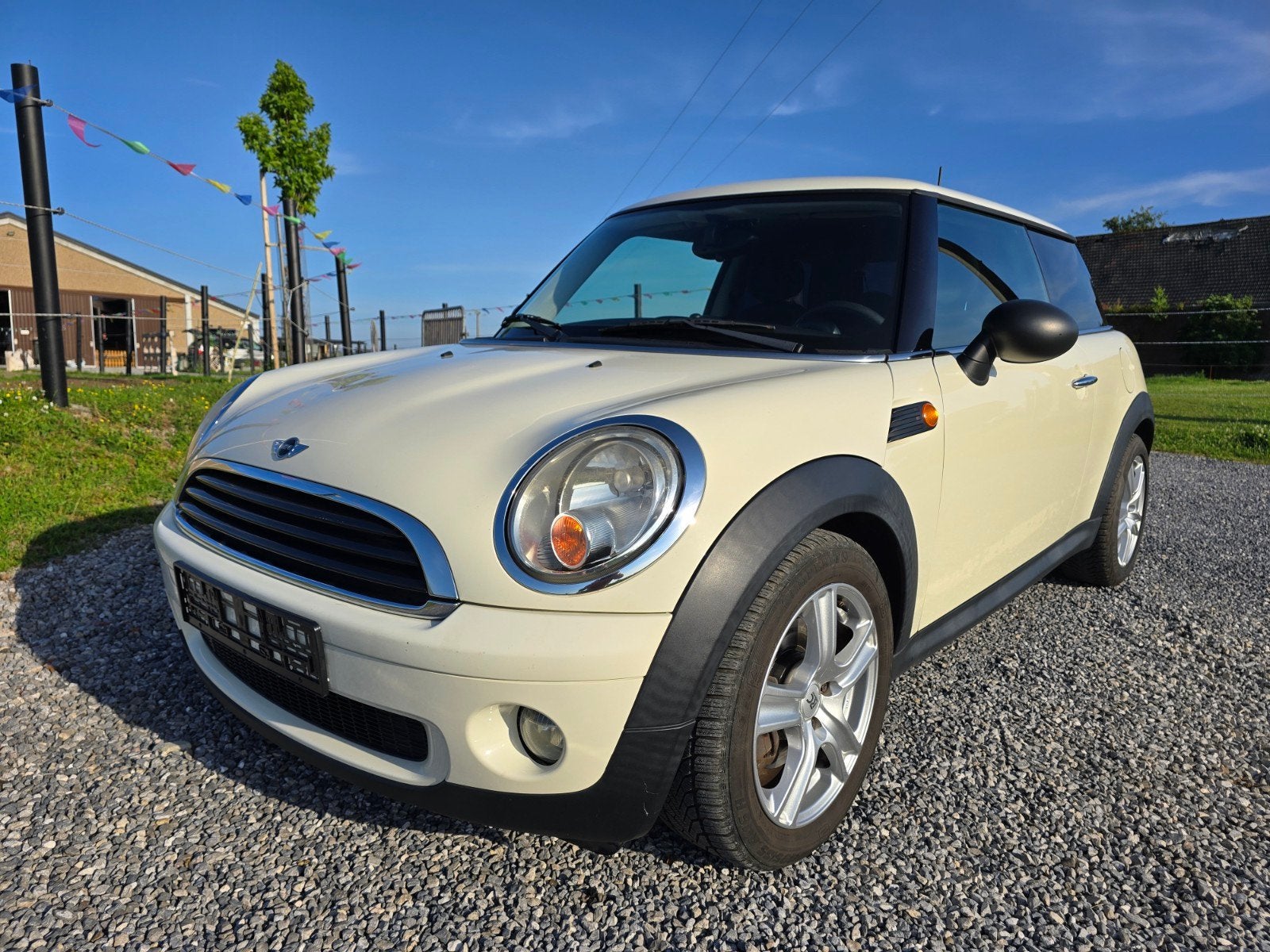 Mini One- 1.4i - benzine - klaar om geregistreerd te worden, Auto's, Beige, Handgeschakeld, Particulier, Electronic Stability Program (ESP)
