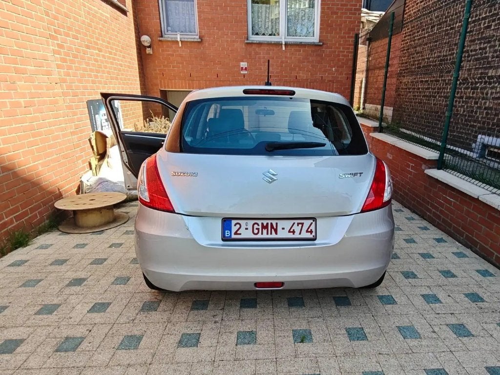 Suzuki Swift, Autos, Suzuki, Argent ou Gris, Achat, Boîte manuelle, 5 portes