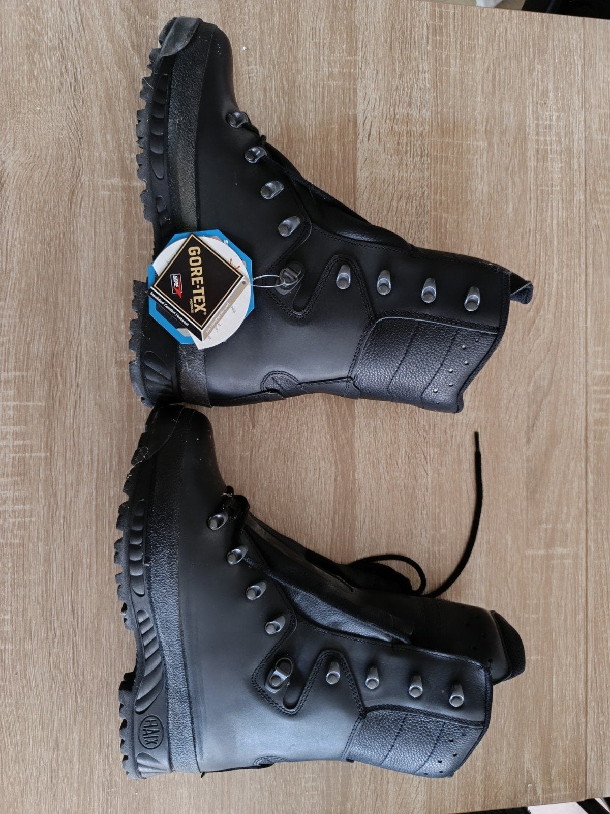 Haix Heavy Combat Boot, Ophalen