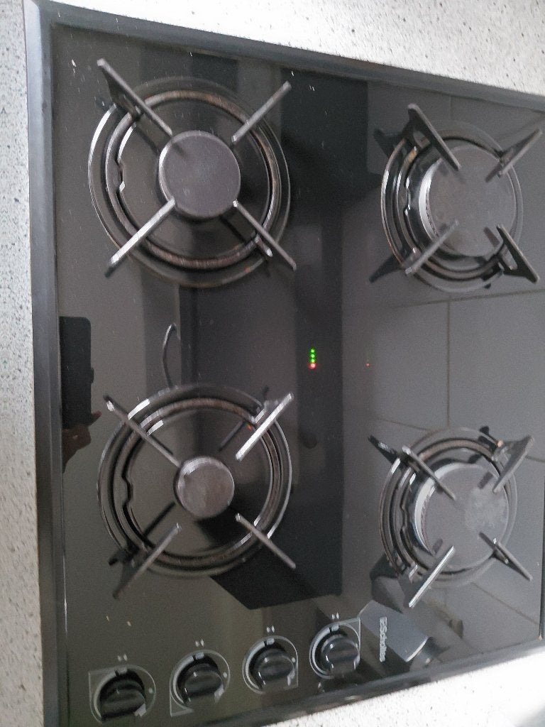 Inbouw gasfornuis, Ophalen, Gebruikt, 4 kookzones, Inbouw