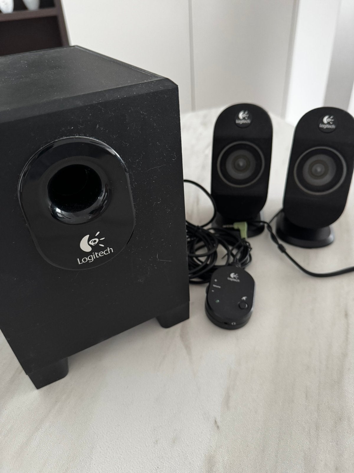 Logitech X-210 speakerset, Computers en Software, Ophalen, Gebruikt