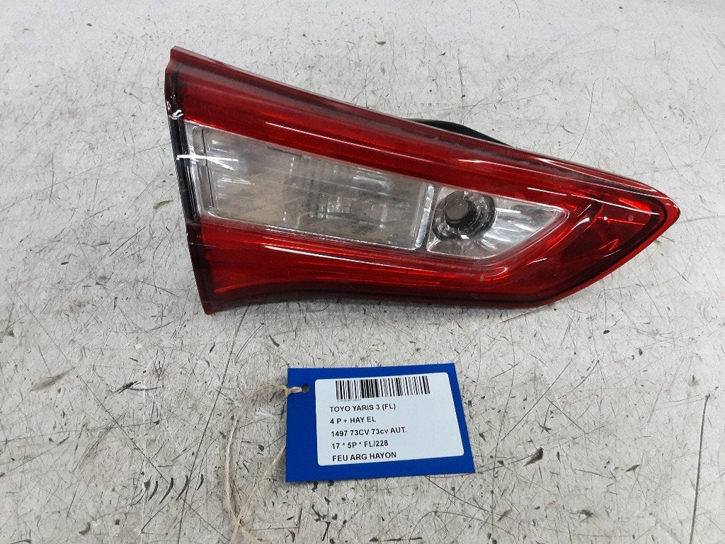 PANNEAU ARRIÈRE GAUCHE AVEC LAMPE Toyota Yaris III (P13), Mevr. I. Hauben, Toyota, Utilisé, Rue de l'Espoir 34 34
4030  GRIVEGNÉE, BE