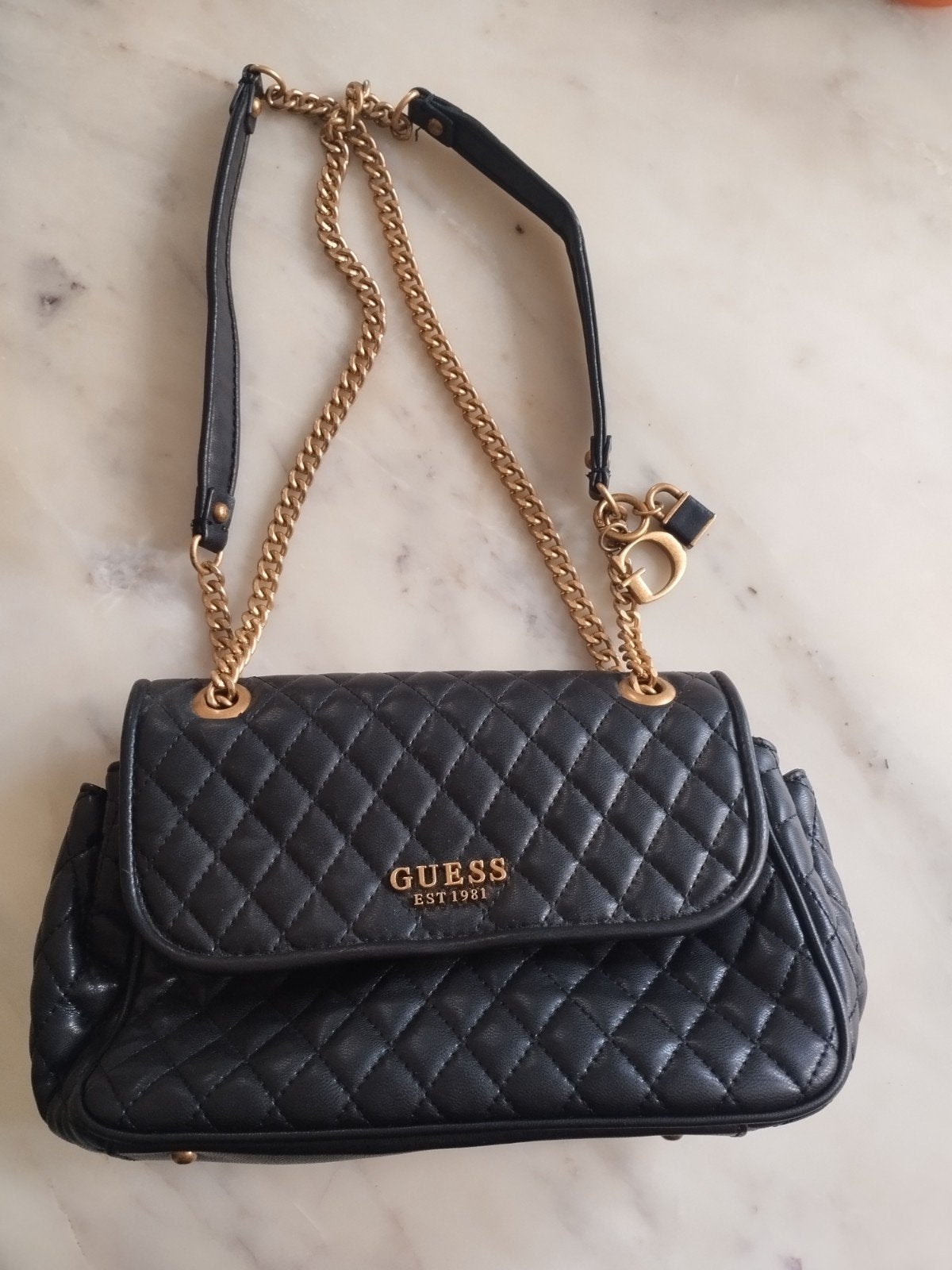 handtas Guess, Ophalen, Handtas