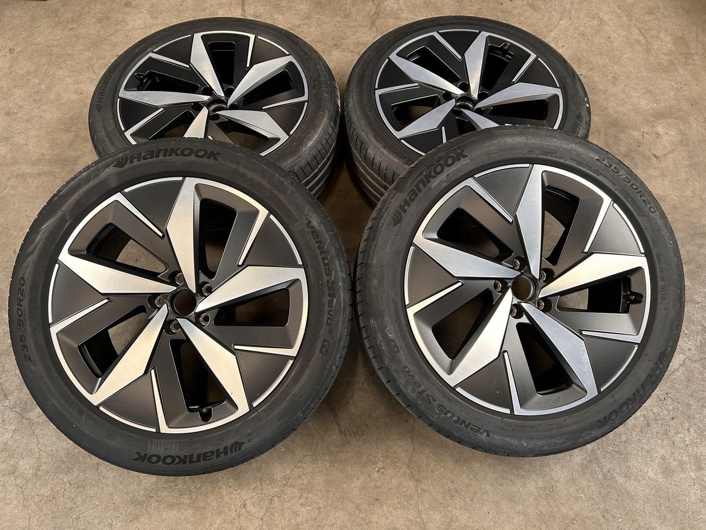 20 inch originele Ystad velgen + zomerbanden Volkswagen ID.4, Gebruikt, -, -, Banden en Velgen
