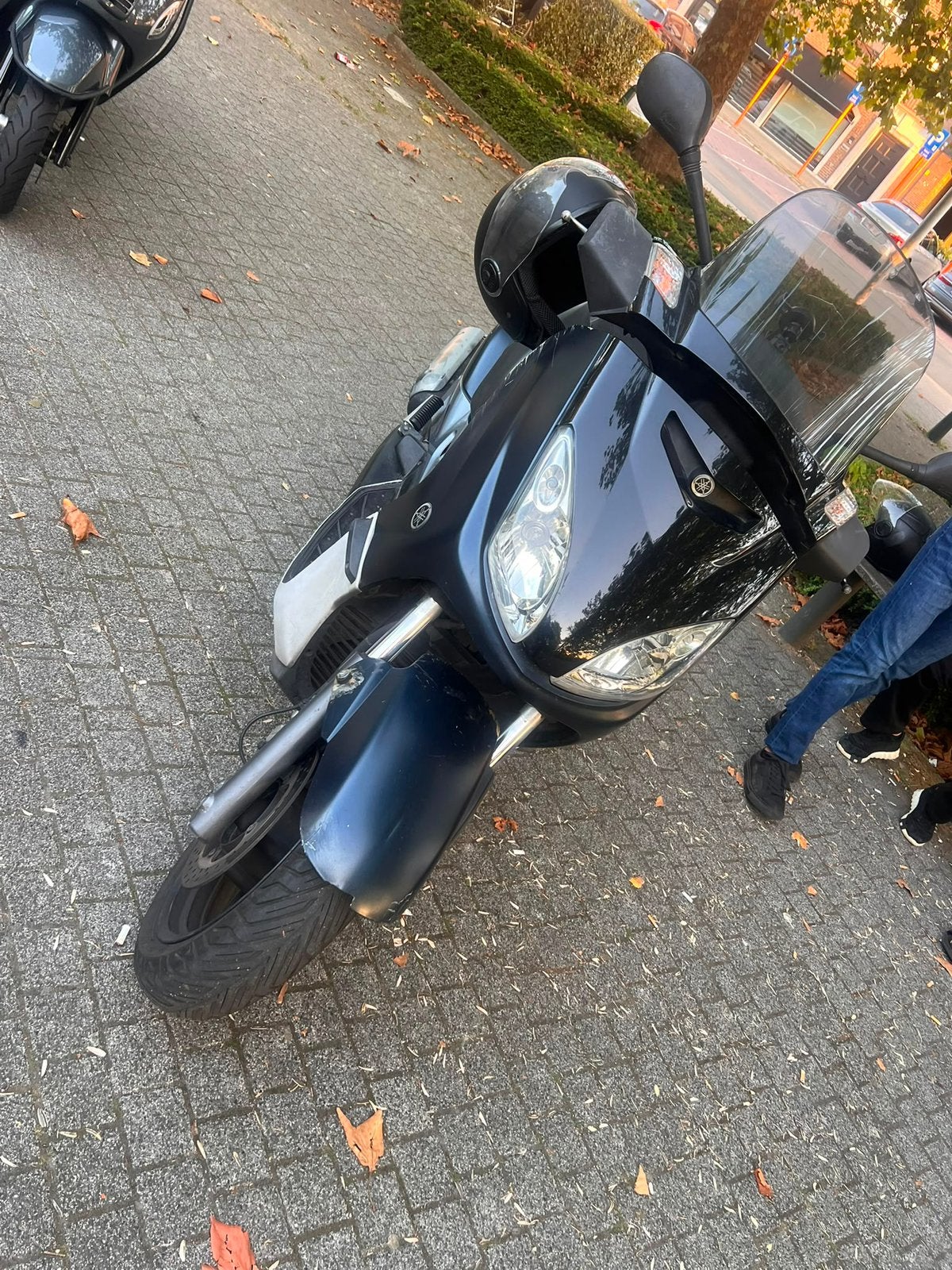 Yamaha x-max 125cc, Motoren, Motoren | Yamaha, Bedrijf