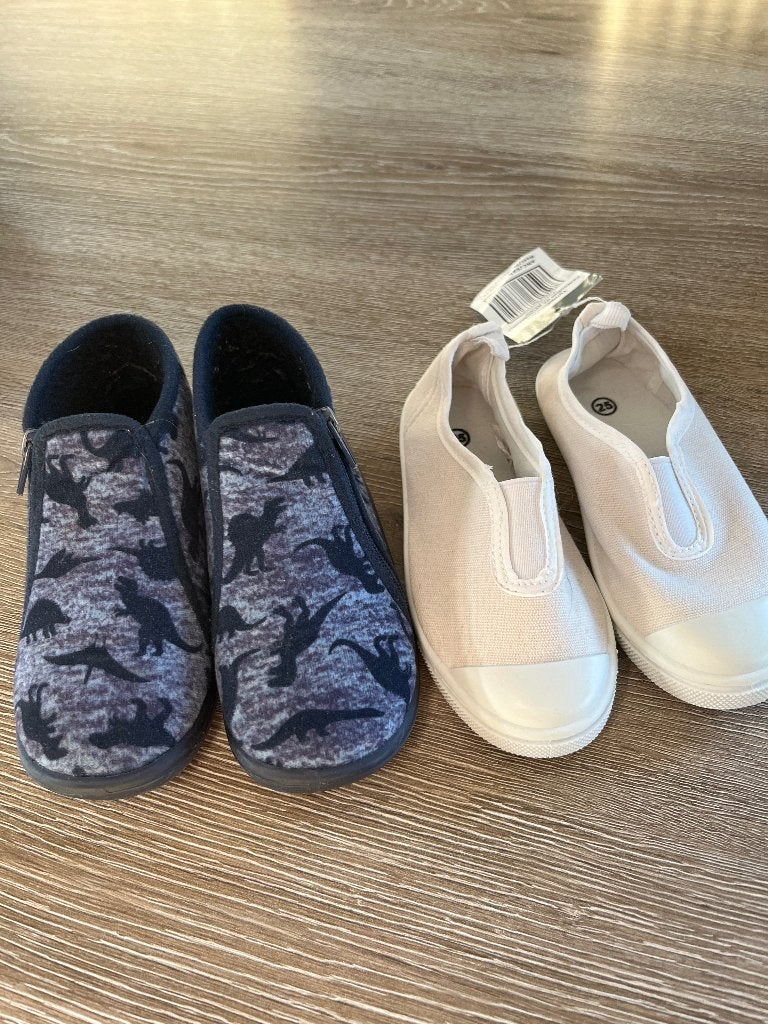 Pantoffels- turnpantoffels 25-26 nieuw, Enlèvement, Neuf