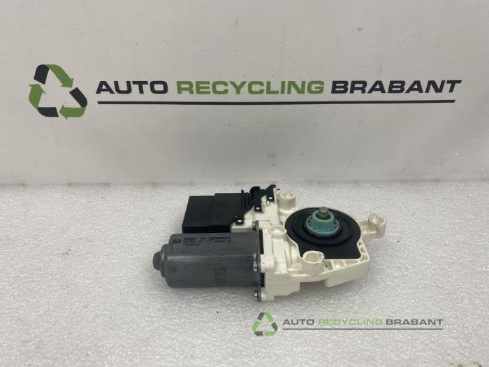 Moteur de vitre portière d'un Volkswagen Golf, -, 3 mois de garantie, Utilisé, -
