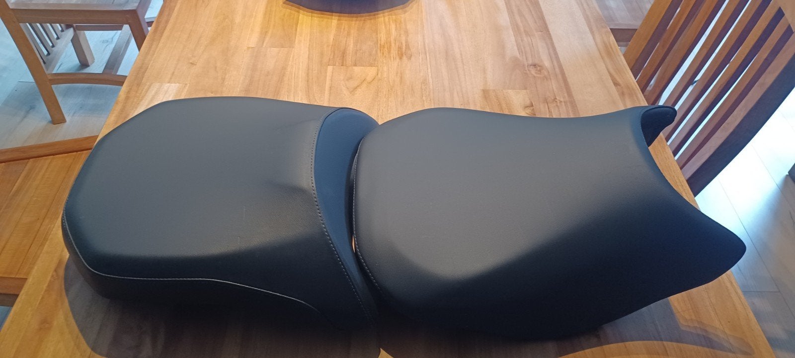 Zadel volledig origineel en verlaagd bmw gs 1200 adventure, Motoren, Ophalen