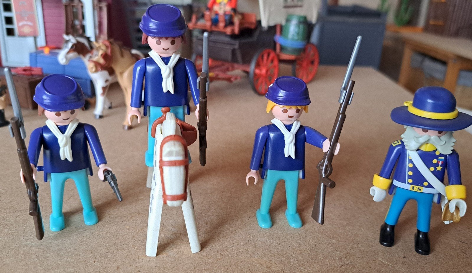 Playmobil Nordistes, Enlèvement ou Envoi