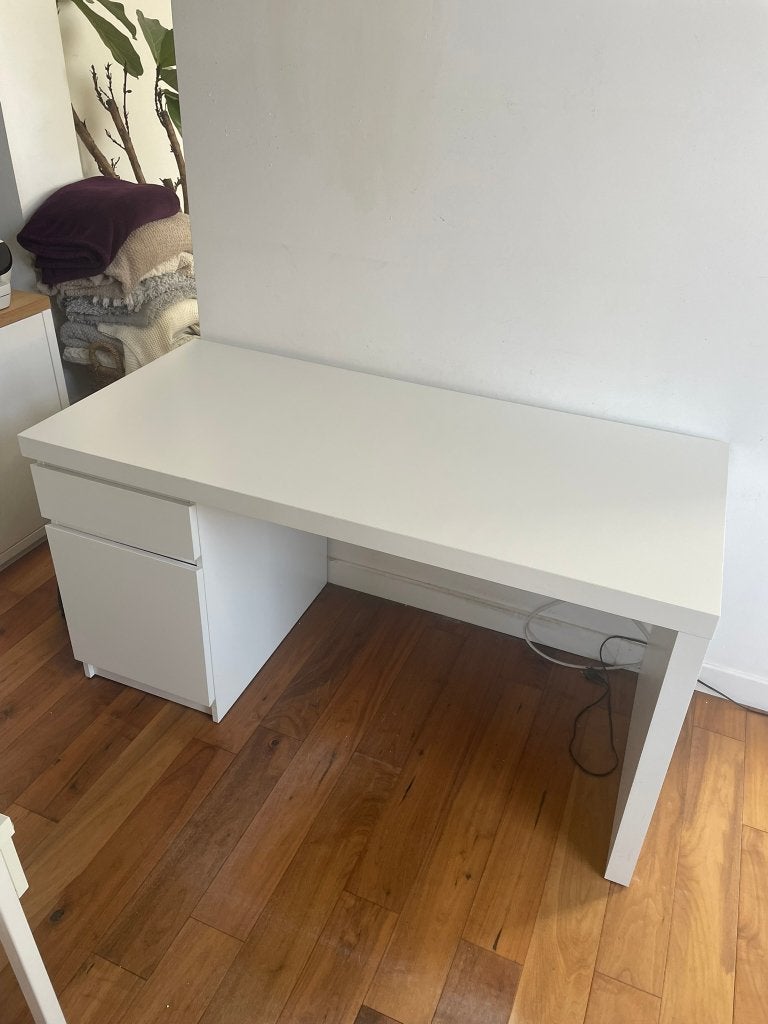 bureau, Huis en Inrichting, Bureaus, Ophalen, Gebruikt, 65 cm, Spaanplaat of MDF