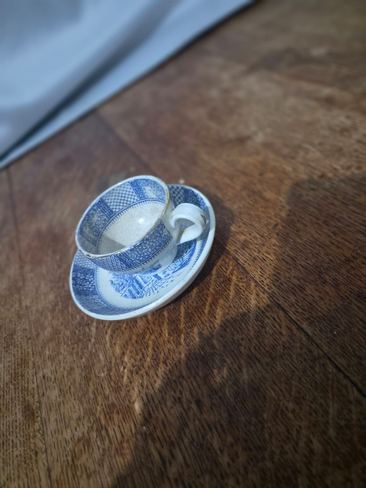 Een oud theekopje, Antiek en Kunst, Ophalen of Verzenden