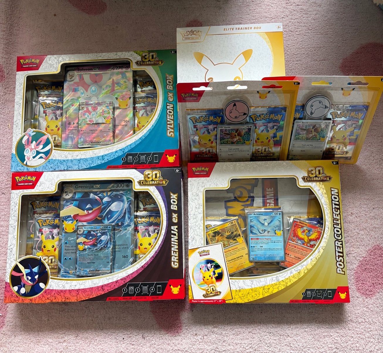 Pokémon 30TH Celebration lot!, Enlèvement ou Envoi, Neuf