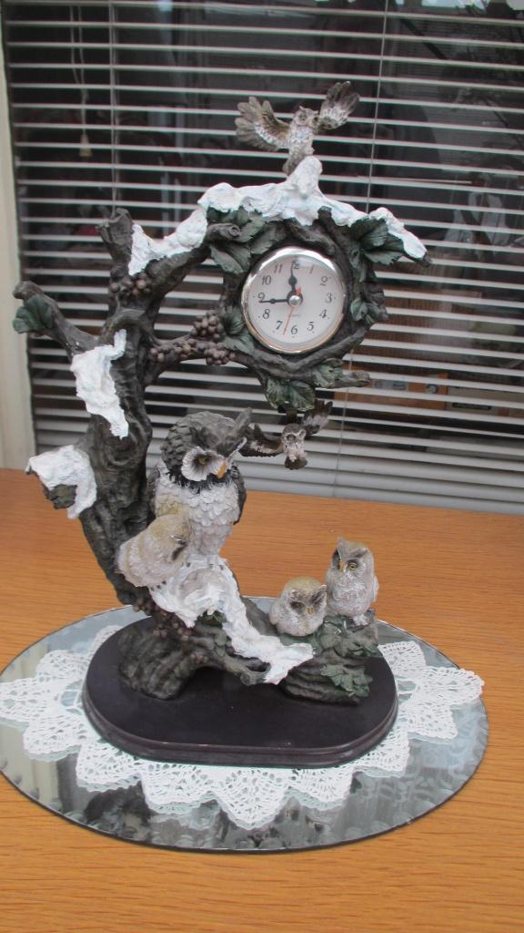 Uil met klokje, Ophalen, Zo goed als nieuw, Beeldje of Figuurtje