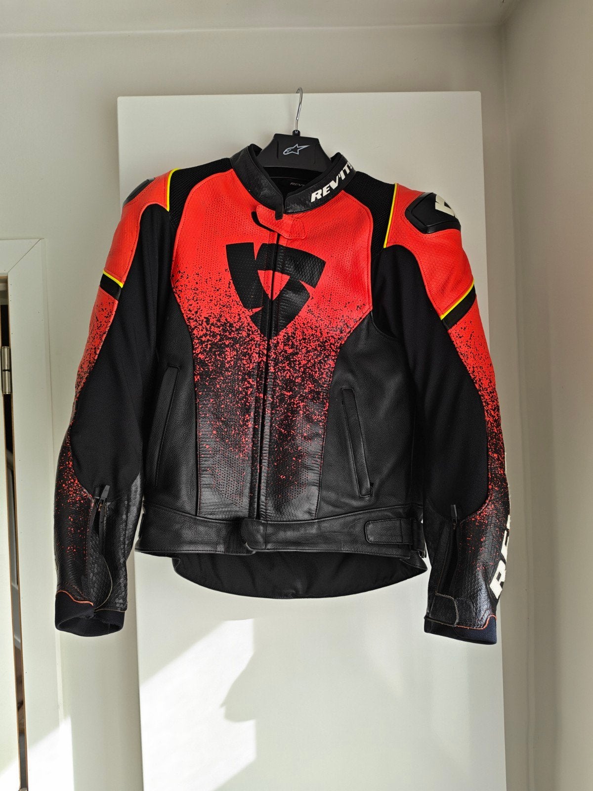 Rev'it! motorjas (48), Motoren, Heren, REV’IT! (Revit), Jas | leer, Ophalen of Verzenden
