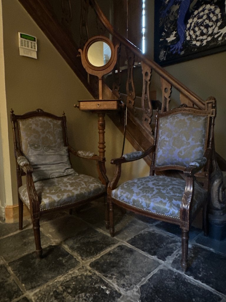 Stoel, Huis en Inrichting, Stoelen, Zo goed als nieuw, Twee, Hout, Stof, Blauw, Ophalen
