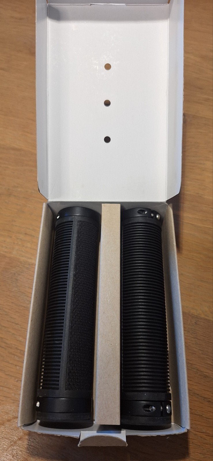 Brooks Cambium grips 130/130 nieuw, Enlèvement ou Envoi, Neuf, Brooks