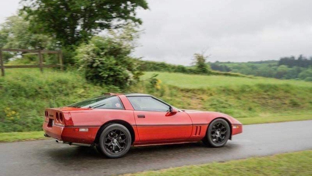 Chevrolet corvette c4, Ophalen