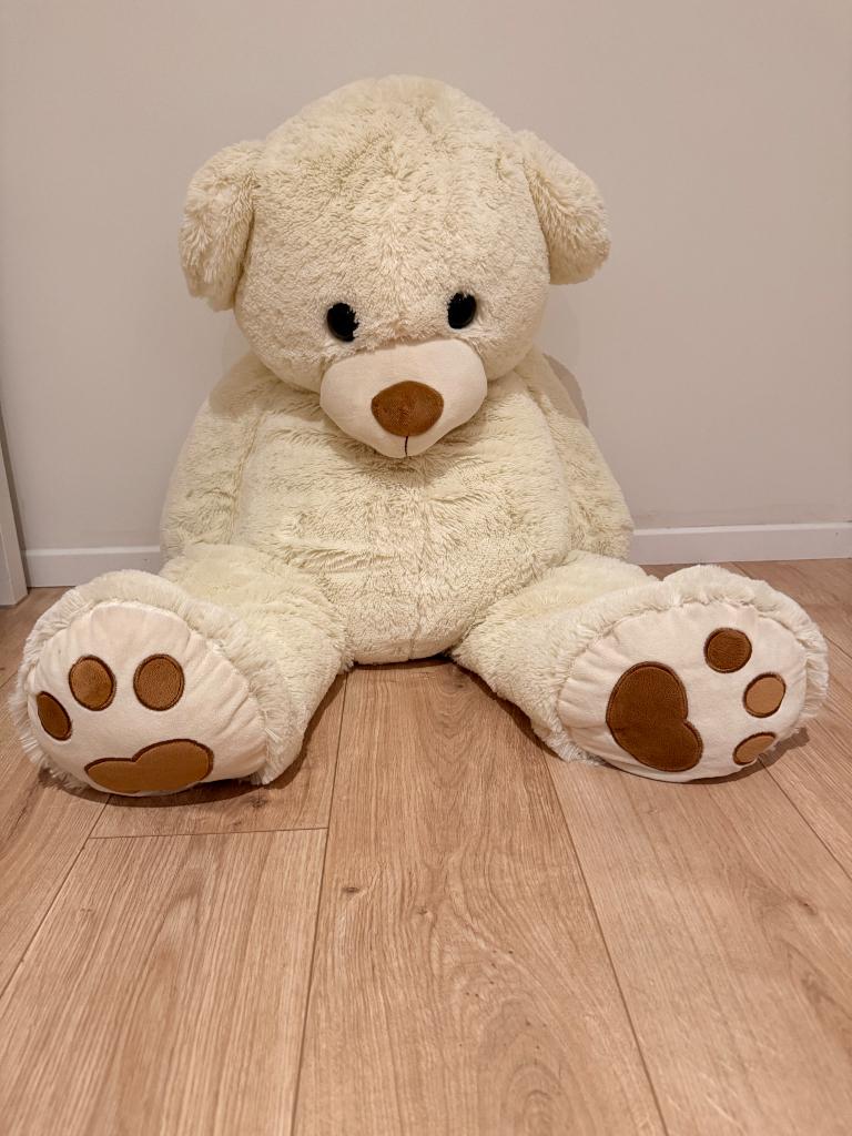Teddybeer, Enlèvement, Neuf