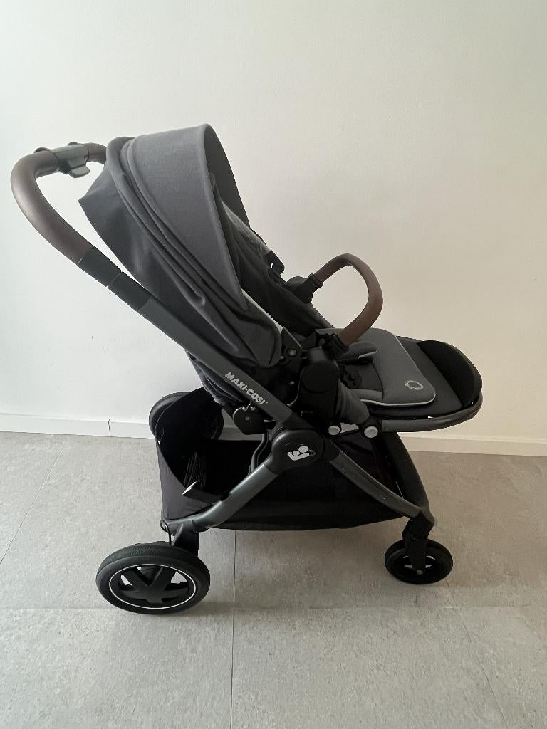 Maxi-Cosi Adorra 2-in-1 Buggy met Reiswieg + Accessoires, Kinderen en Baby's, Gebruikt, Met reiswieg, Maxi-Cosi, Ophalen
