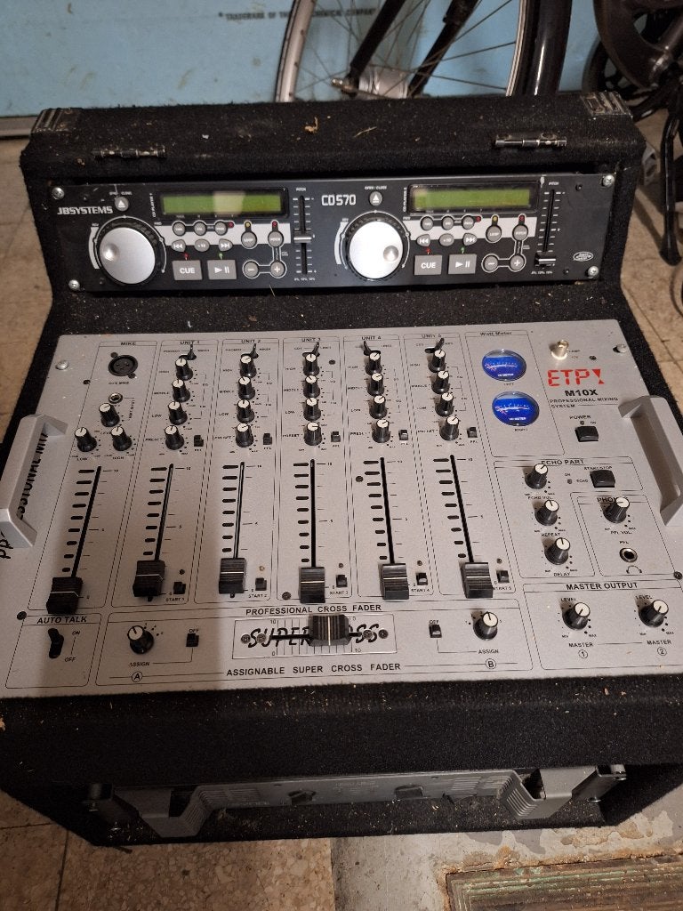 Allerlei draai materiaal, Ophalen, Gebruikt, Dj-set