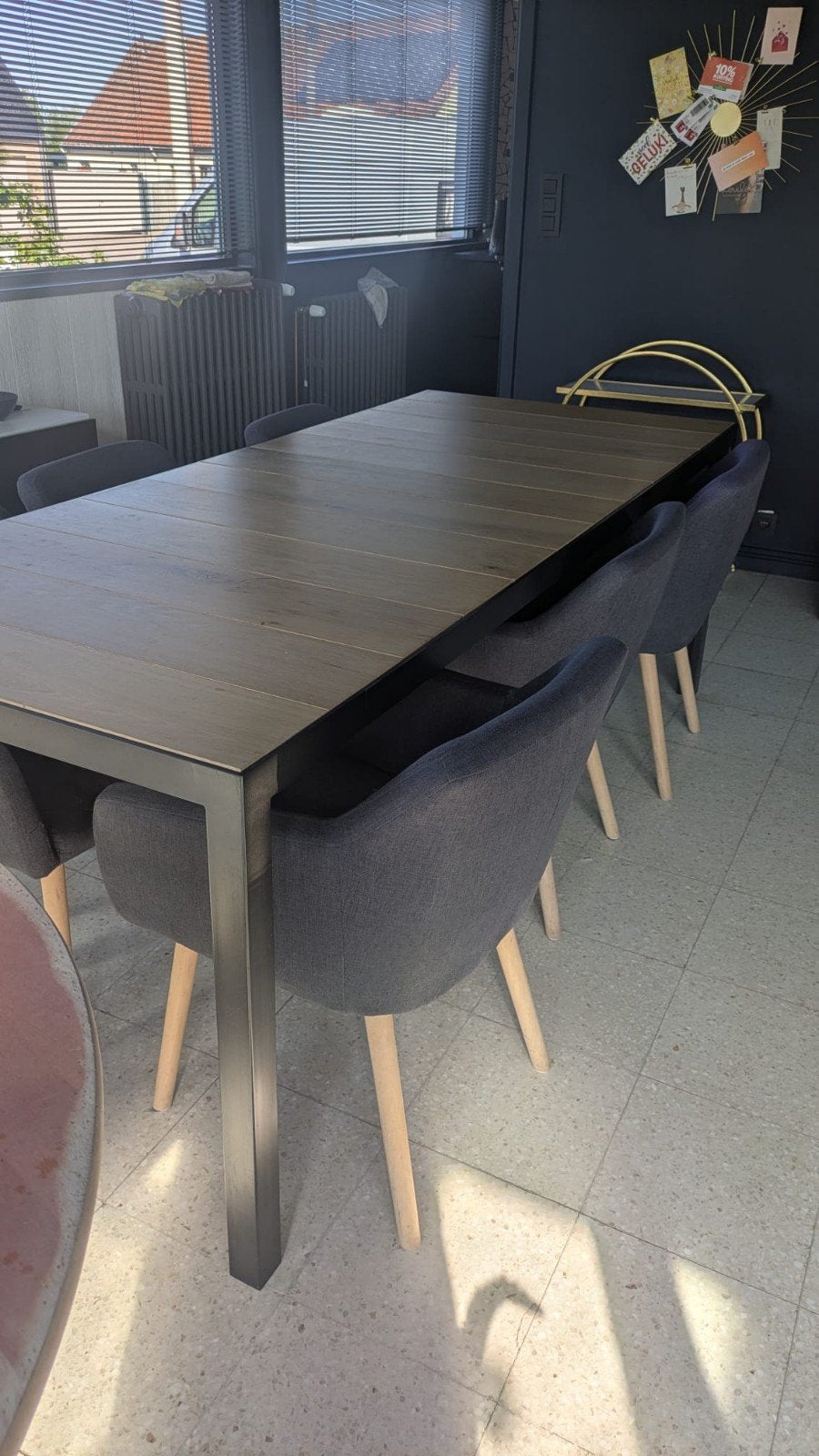 8 eetkamerstoelen, Ophalen