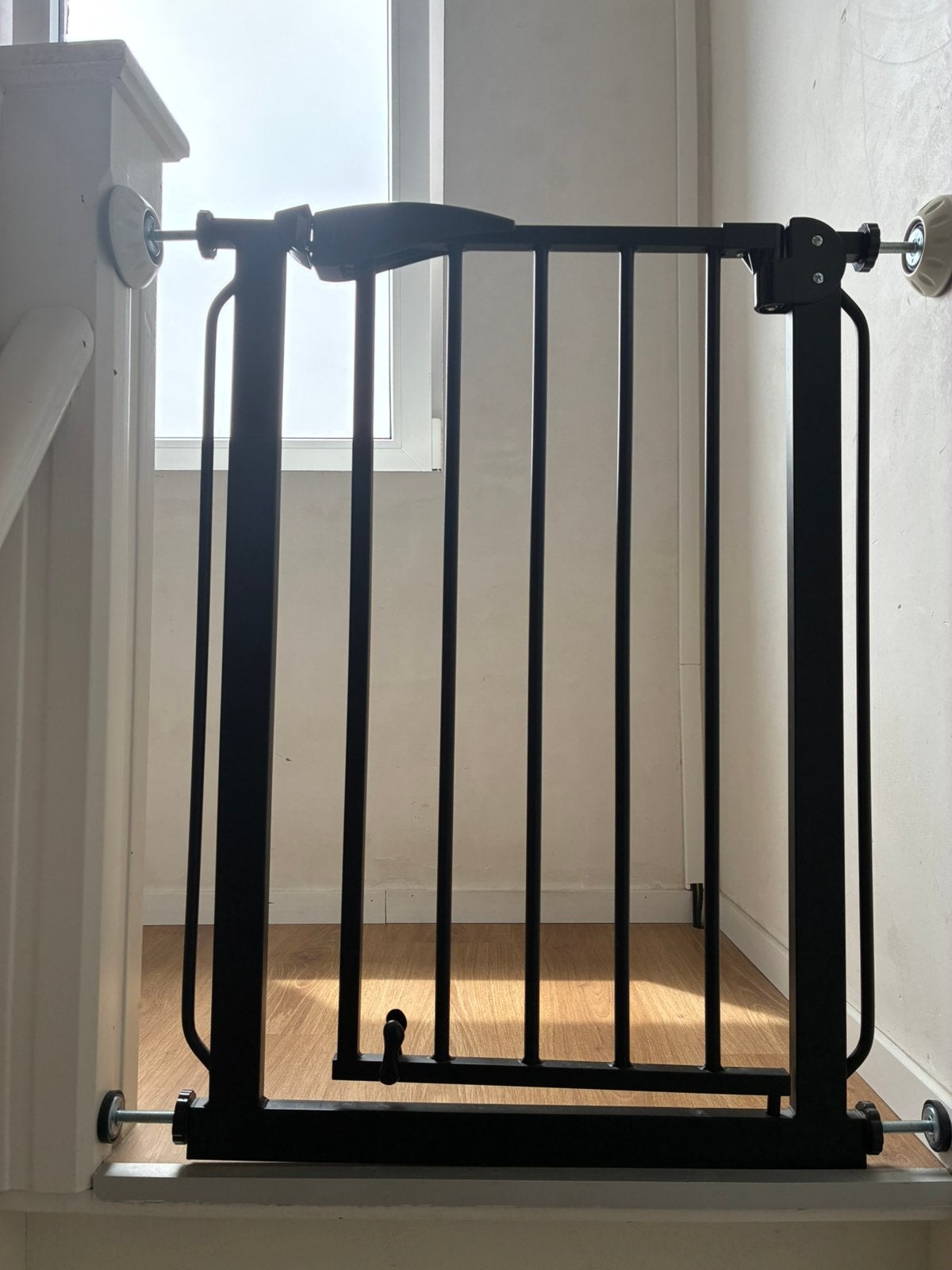 Traphekje zwart 58-66 cm, Kinderen en Baby's, Traphekjes, Ophalen, Zo goed als nieuw, Aluminium, Klemhekje
