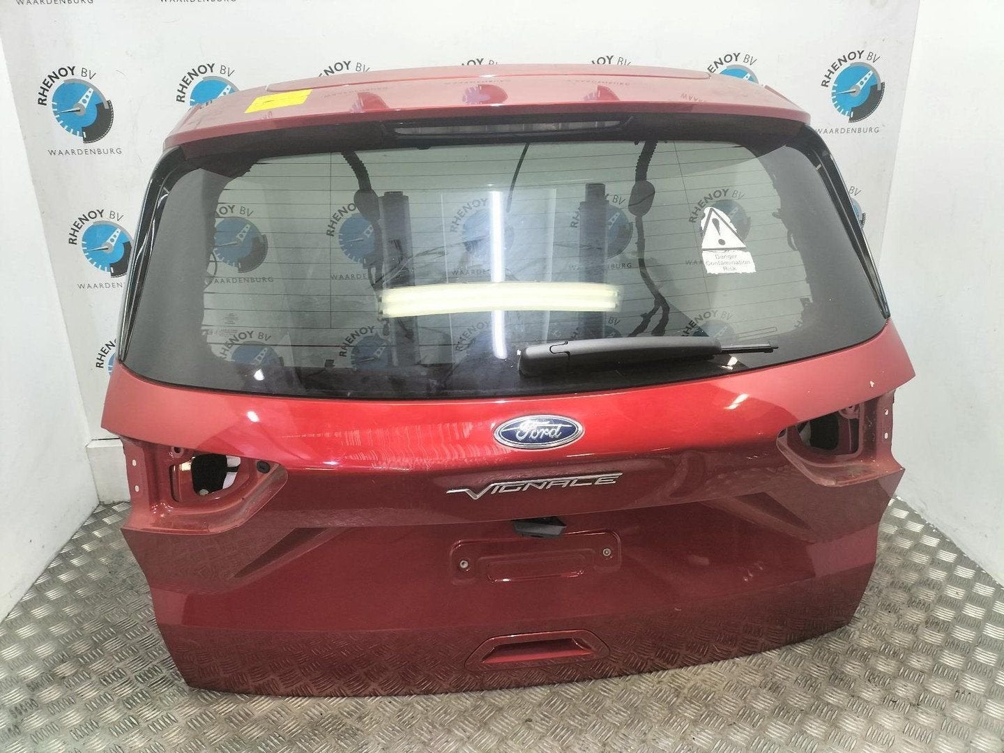 FORD KUGA VIGNALE 2.0 ECOBLUE B ACHTERKLEP 2021, Enlèvement ou Envoi, Utilisé, ARN reconnu, Haillon arrière