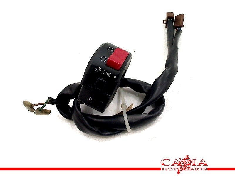 COMMUTATEUR DROIT Yamaha FJR 1300 2001-2002 (FJR1300 5JW), Dhr. S. di Majo, Utilisé, Info@cama-motorparts.nl, P.J. Troelstraweg 8 8
3144 CX  MAASSLUIS, NL