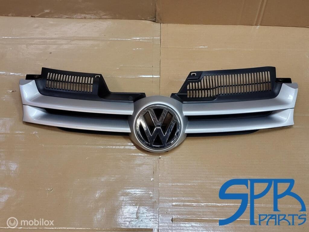 VW GOLF 5 V GRILLE ZILVER GRIJS ORIGINEEL GRILL LOGO EMBLEEM, Gebruikt, VOLKSWAGEN, Volkswagen, Ophalen of Verzenden