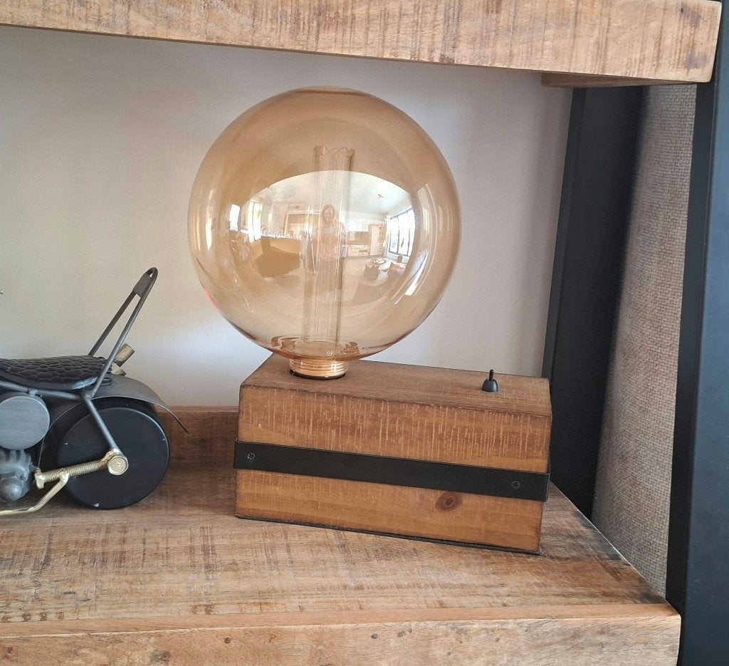 Belle lampe d'armoire industrielle avec lampe LED, Enlèvement ou Envoi, Blanc, Comme neuf, E27 (grand)