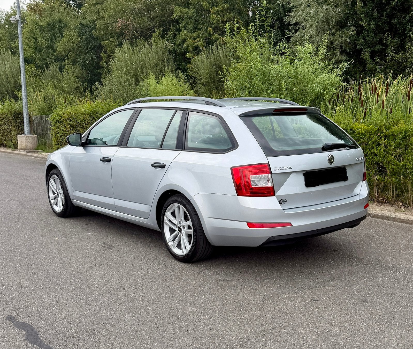Skoda Octavia 1.2 TSI –1ste eigenaar - GEKEURD VOOR VERKOOP!, Autos, Skoda, Achat, Carnet d'entretien, Noir, 5 portes