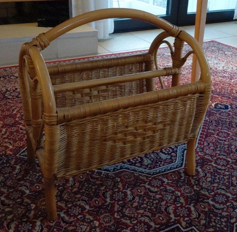 retro vintage rotan krantenbak, Huis en Inrichting, Krantenbak, Ophalen, Vintage