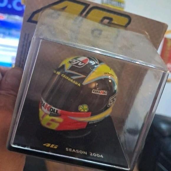 Casque miniature Valentino Rossi, Enlèvement