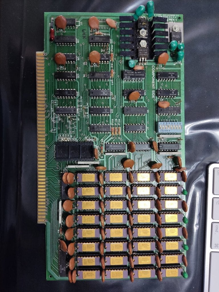 carte mémoire RAM bus S-100 rare (non testée), Enlèvement ou Envoi, Utilisé, Autres types, Desktop