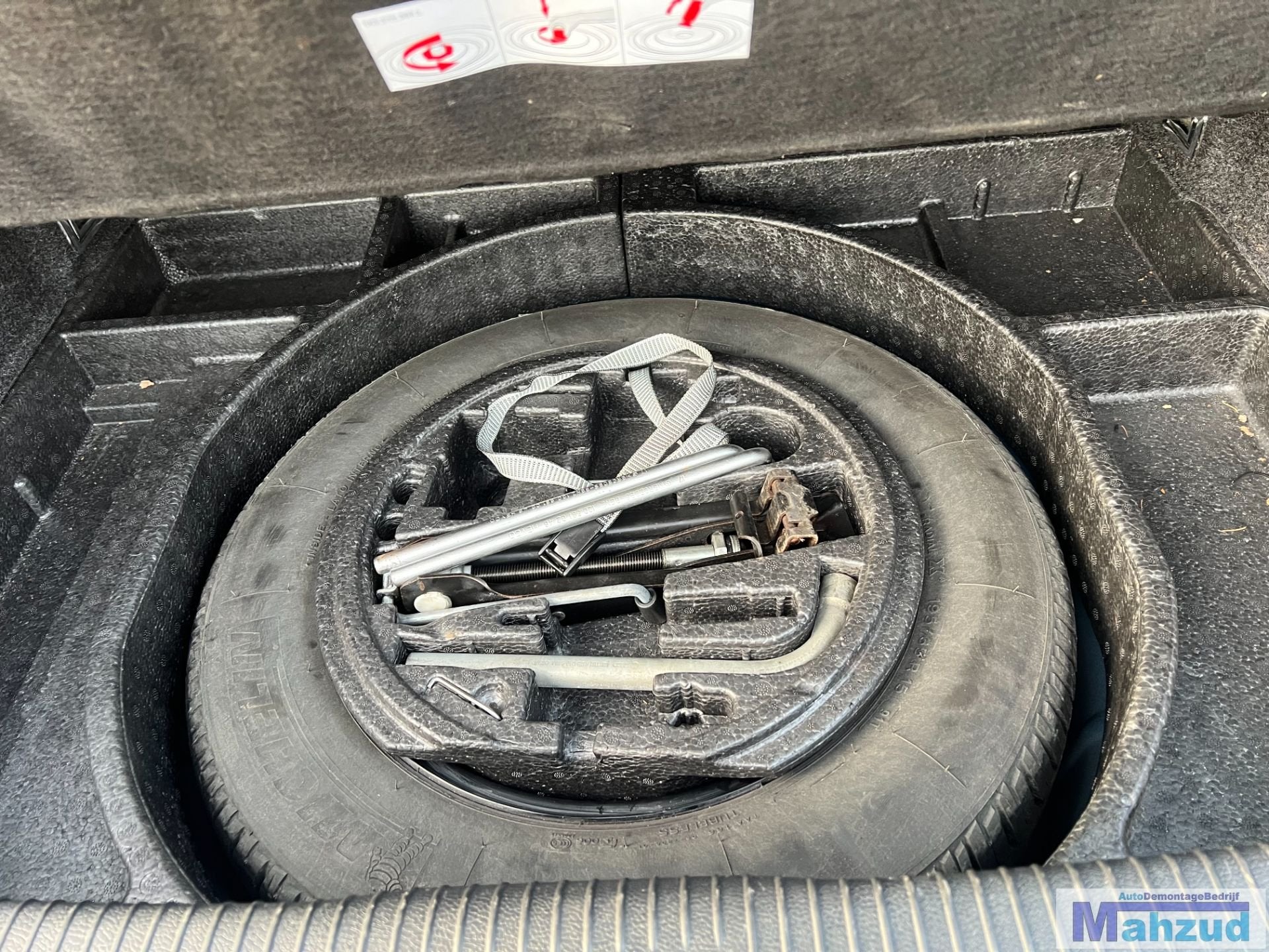 VW GOLF 5 6 7 8 Krikset thuiskomer 15 inch 5x112 57.1, Gebruikt, Volkswagen AG, Vw@volkswagen.de, Band(en)