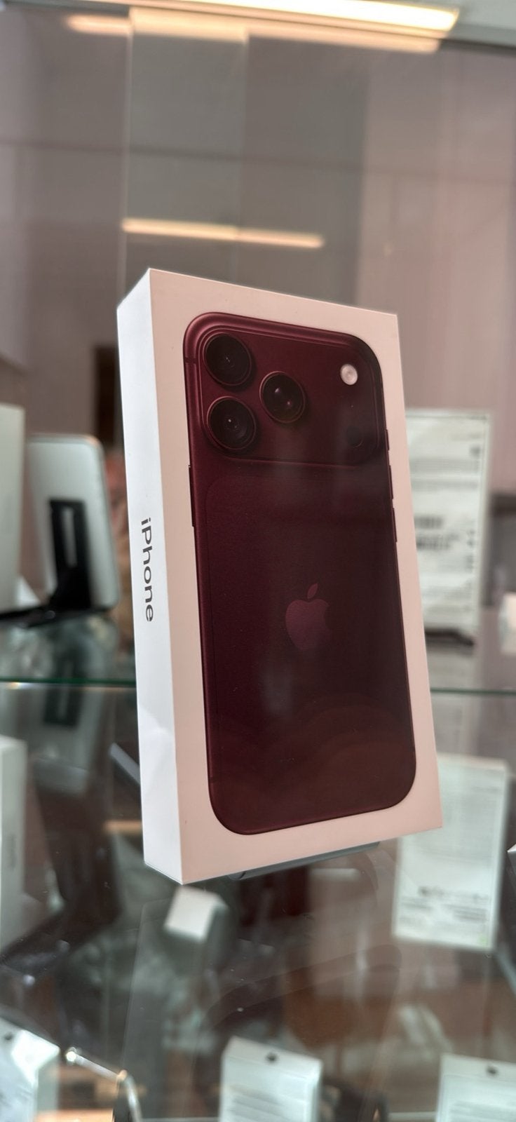 Iphoen 18 PRO, Enlèvement, Neuf, Apple, Noir