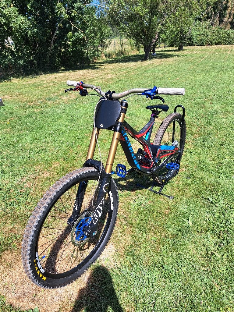 Velo dh, Vélos & Vélomoteurs, Vélos | VTT & Mountainbikes, Autres marques, Enlèvement ou Envoi, Comme neuf, Hommes